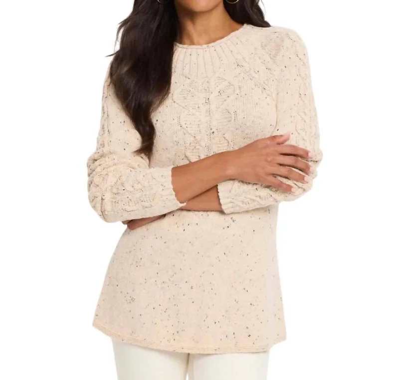 Women's Beach Pullovers-Femme Cable Sweater In Nougat