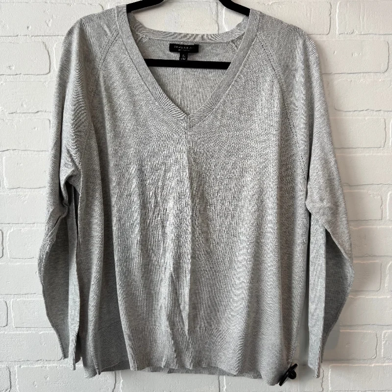 Women's Windproof Pullovers-Sweater By Banana Republic In Grey, Size: Xl