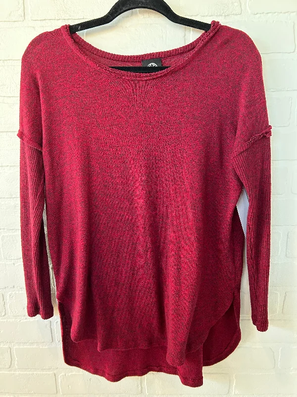 Women's Cropped Blouses-Top Long Sleeve By Bobeau In Red, Size: Xs