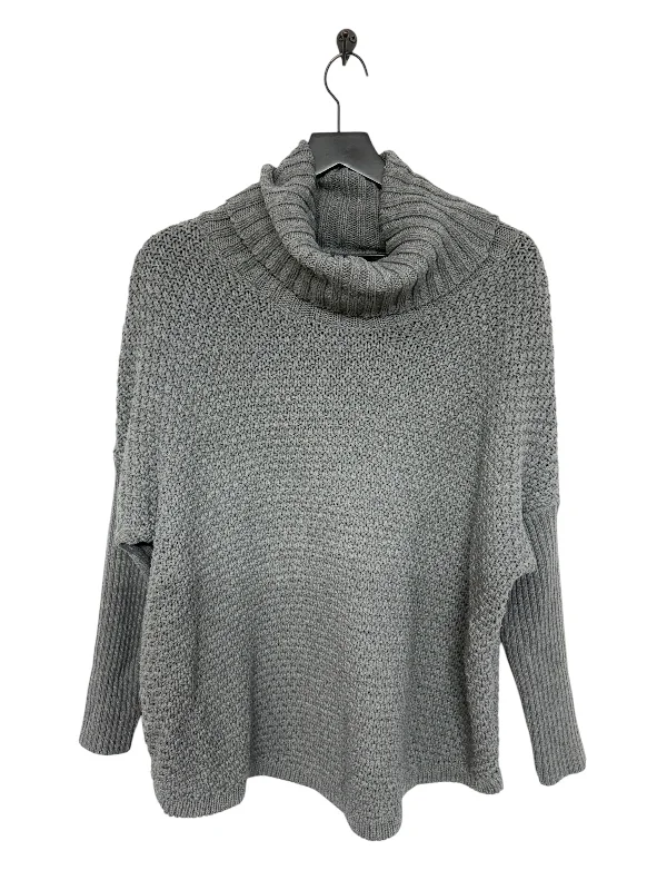 Women's Polka Dot Pullovers-Sweater By Doe & Rae In Grey, Size: S