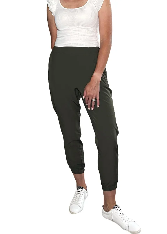 Women's Culotte Pants-In The Moment Jogger In Olive