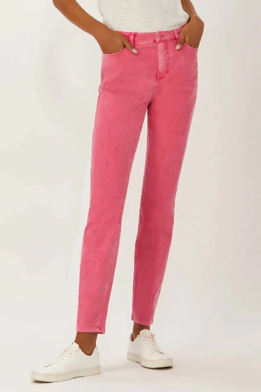 Women's Insulated Pants-Melrose 5 Pocket Classic Jeans In Washed Fuchsia