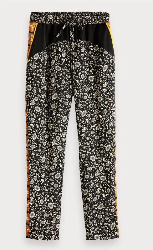 Women's Capri Pants-Printed Woven Color Block Pants In Black